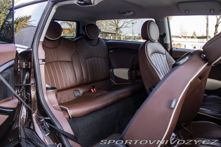 Mini Clubman CLubman 128kW AT / AJ NA 2009