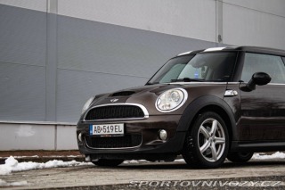 Mini Clubman CLubman 128kW AT / AJ NA 2009