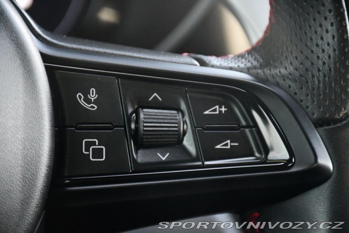 Alfa Romeo Giulia 2.0T16V206kWCOMPETIZIONE 2023