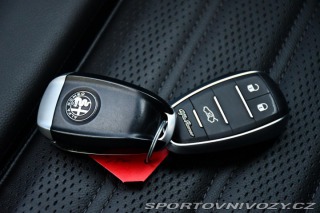 Alfa Romeo Giulia 2.0T16V206kWCOMPETIZIONE 2023