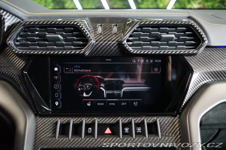 Lamborghini Urus PERFORMANTE*CARBON*ADAS*B 2025