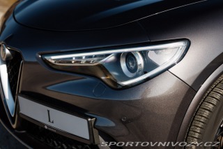 Alfa Romeo Stelvio Quadrifoglio 2018