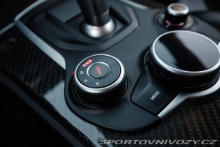 Alfa Romeo Stelvio Quadrifoglio 2018