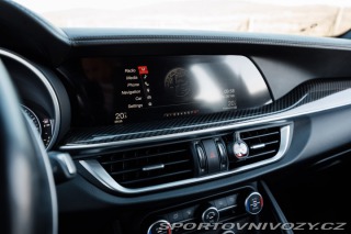 Alfa Romeo Stelvio Quadrifoglio 2018