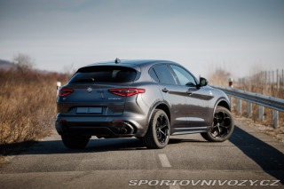 Alfa Romeo Stelvio Quadrifoglio 2018