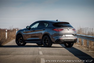 Alfa Romeo Stelvio Quadrifoglio 2018