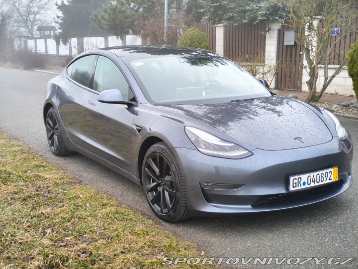 Tesla Model 3 2020