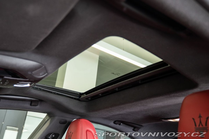 Maserati Ghibli 2019