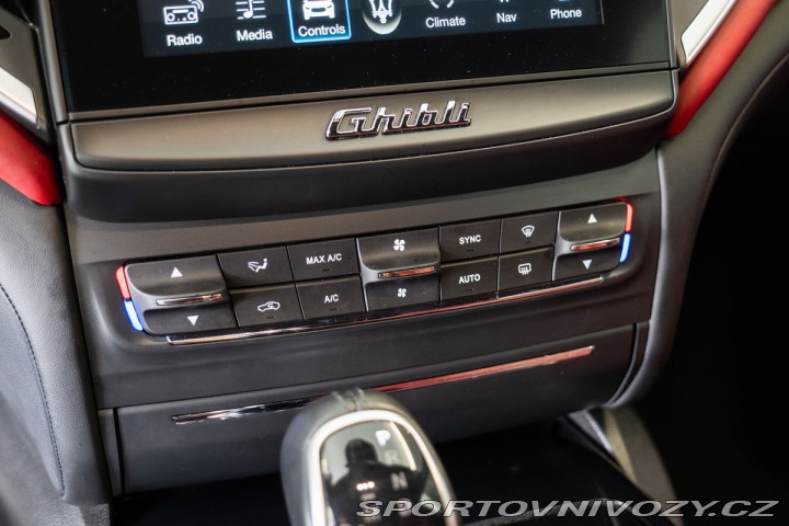 Maserati Ghibli  2019