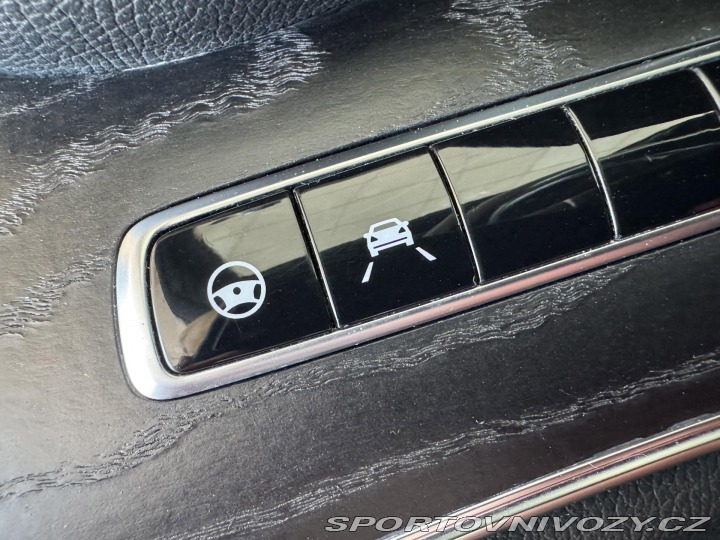 Mercedes-Benz E 300de 225kW*360k*REZERVAC 2020