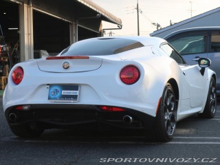 Alfa Romeo 4C 2015