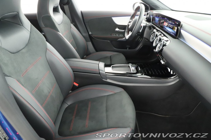 Mercedes-Benz CLA AMG 200 2025