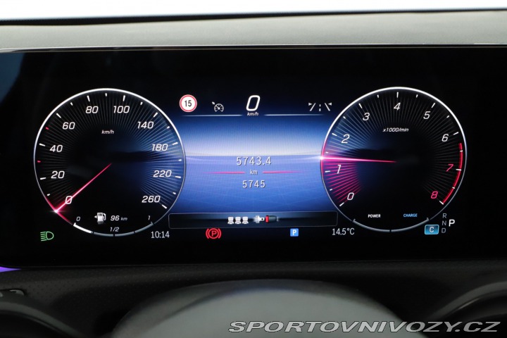 Mercedes-Benz CLA AMG 200 2025