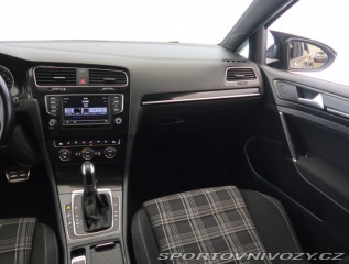 Volkswagen Golf 2.0 TDI GTD 2016