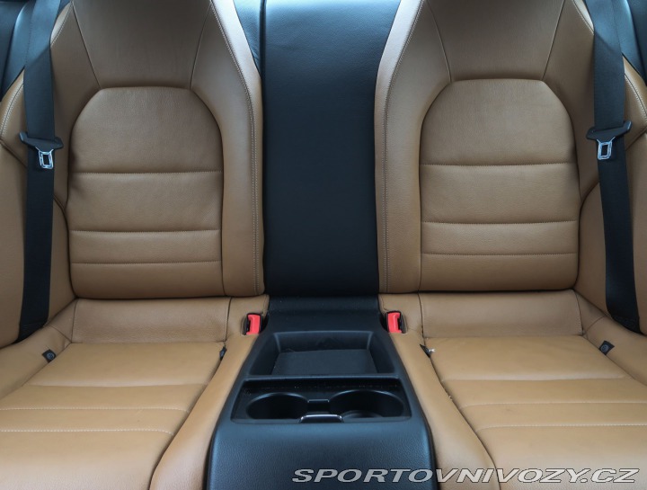 Mercedes-Benz E E 250 2010