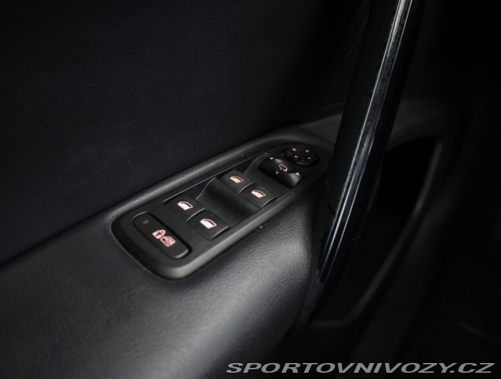 Peugeot 508 2.2 HDi 2012