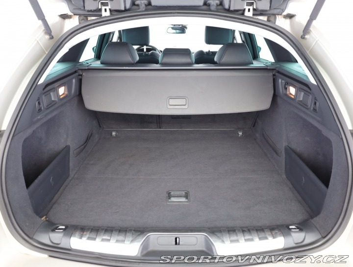 Peugeot 508 2.2 HDi 2012