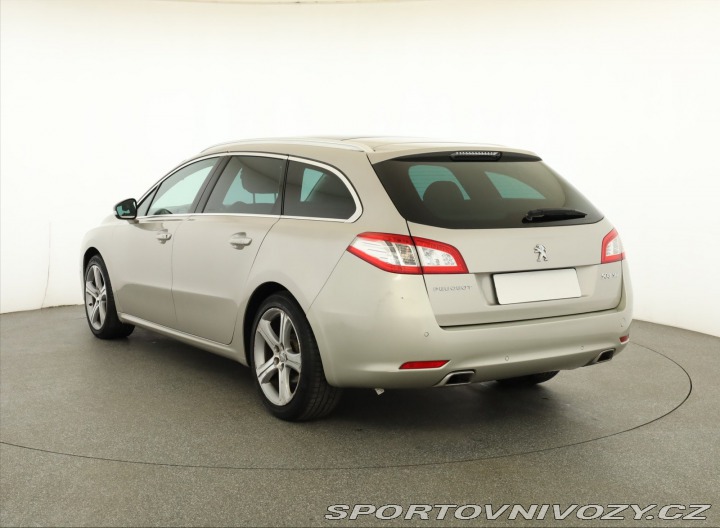 Peugeot 508 2.2 HDi 2012