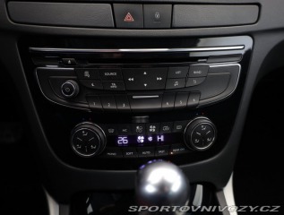 Peugeot 508 2.2 HDi 2012