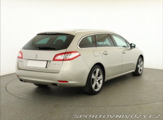 Peugeot 508 2.2 HDi 2012
