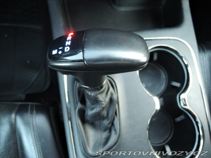 Dodge Durango 5,7 V8 HEMI R/T 6 míst. 2020