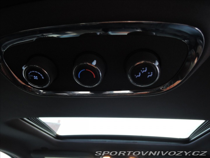 Dodge Durango 5,7 V8 HEMI R/T 6 míst. 2020