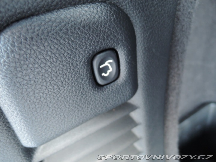 Dodge Durango 5,7 V8 HEMI R/T 6 míst. 2020