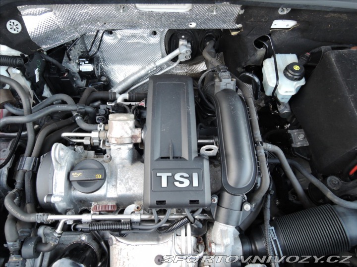 Volkswagen Beetle 1,2 i Servis ČR 112TKM 2012