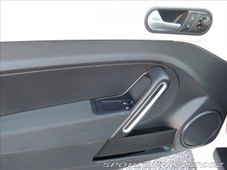 Volkswagen Beetle 1,2 i Servis ČR 112TKM 2012