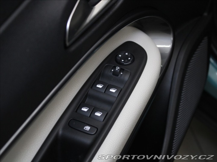 Fiat 600 1,2 Hybrid LaPrima Akční 2025