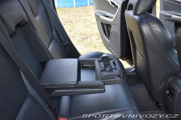 Volvo Ostatní modely XC60 2,4 Summum 158 kw AT 2014