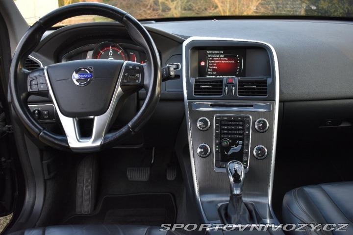 Volvo Ostatní modely XC60 2,4 Summum 158 kw AT 2014