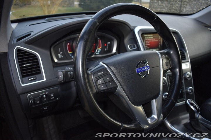 Volvo Ostatní modely XC60 2,4 Summum 158 kw AT 2014