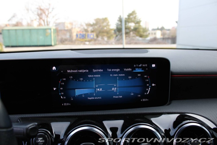 Mercedes-Benz A A250e AMG LINE AT8 / AJ 2020