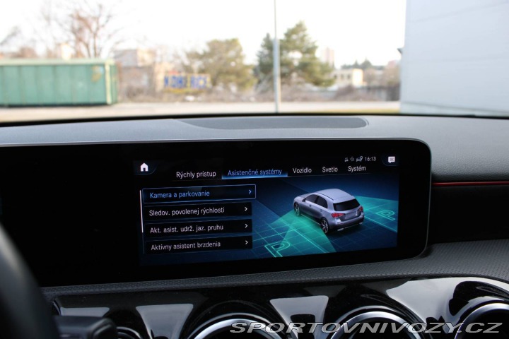 Mercedes-Benz A A250e AMG LINE AT8 / AJ 2020