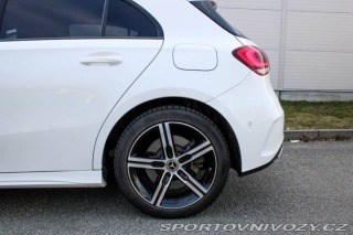 Mercedes-Benz A A250e AMG LINE AT8 / AJ 2020