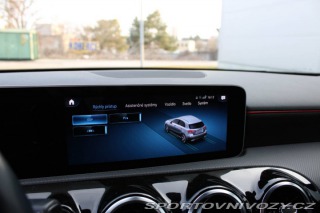 Mercedes-Benz A A250e AMG LINE AT8 / AJ 2020