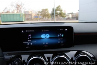 Mercedes-Benz A A250e AMG LINE AT8 / AJ 2020