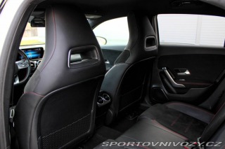 Mercedes-Benz A A250e AMG LINE AT8 / AJ 2020