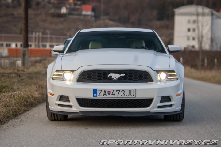 Ford Mustang 3.6 V6, 225kW, A/T, / A 2014