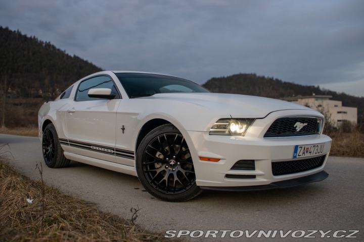 Ford Mustang 3.6 V6, 225kW, A/T, / A 2014