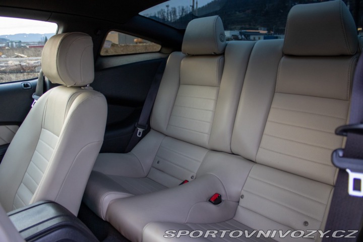 Ford Mustang 3.6 V6, 225kW, A/T, / A 2014