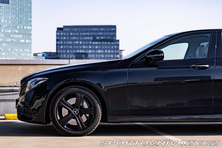 Mercedes-Benz E E400 4Matic 245kW / AMG 2018