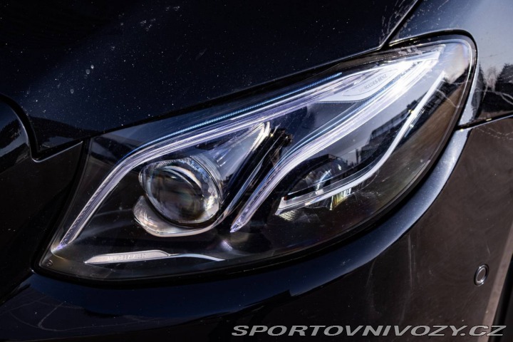 Mercedes-Benz E E400 4Matic 245kW / AMG 2018