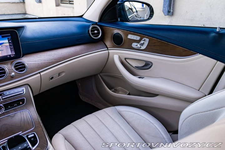 Mercedes-Benz E E400 4Matic 245kW / AMG 2018