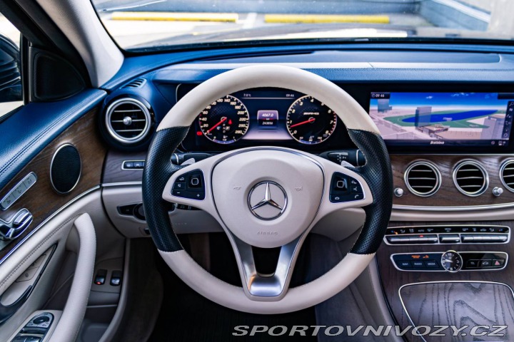Mercedes-Benz E E400 4Matic 245kW / AMG 2018