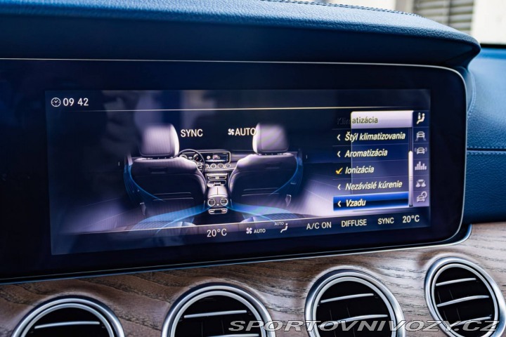 Mercedes-Benz E E400 4Matic 245kW / AMG 2018