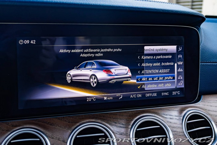 Mercedes-Benz E E400 4Matic 245kW / AMG 2018