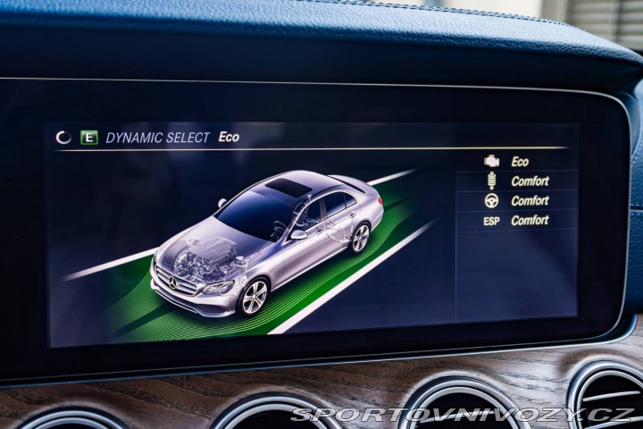 Mercedes-Benz E E400 4Matic 245kW / AMG 2018