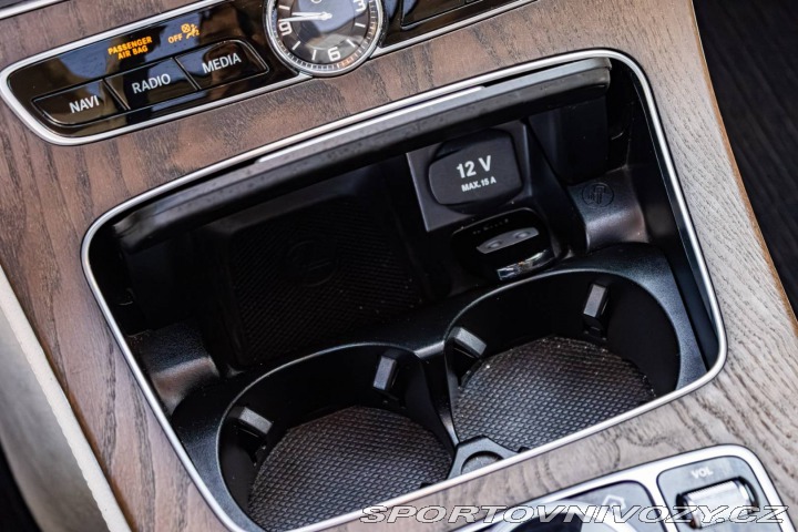 Mercedes-Benz E E400 4Matic 245kW / AMG 2018